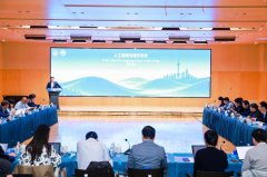 青年新锐学者们关心AI取城展的严沉命题